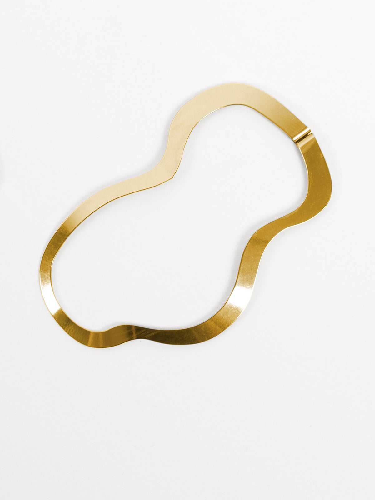 Product image of Clinq hair clip Gae clipped in