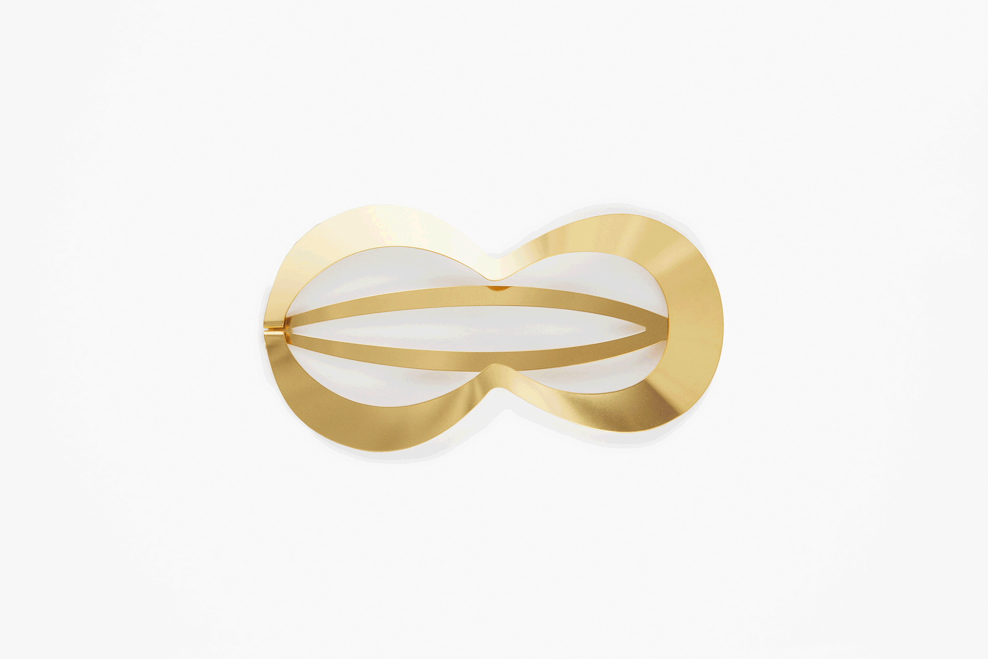 Product images of designer hair clip Clio by Clinq available in Silver-tone, Silver-plated, Gold-plated and Roségold-plated