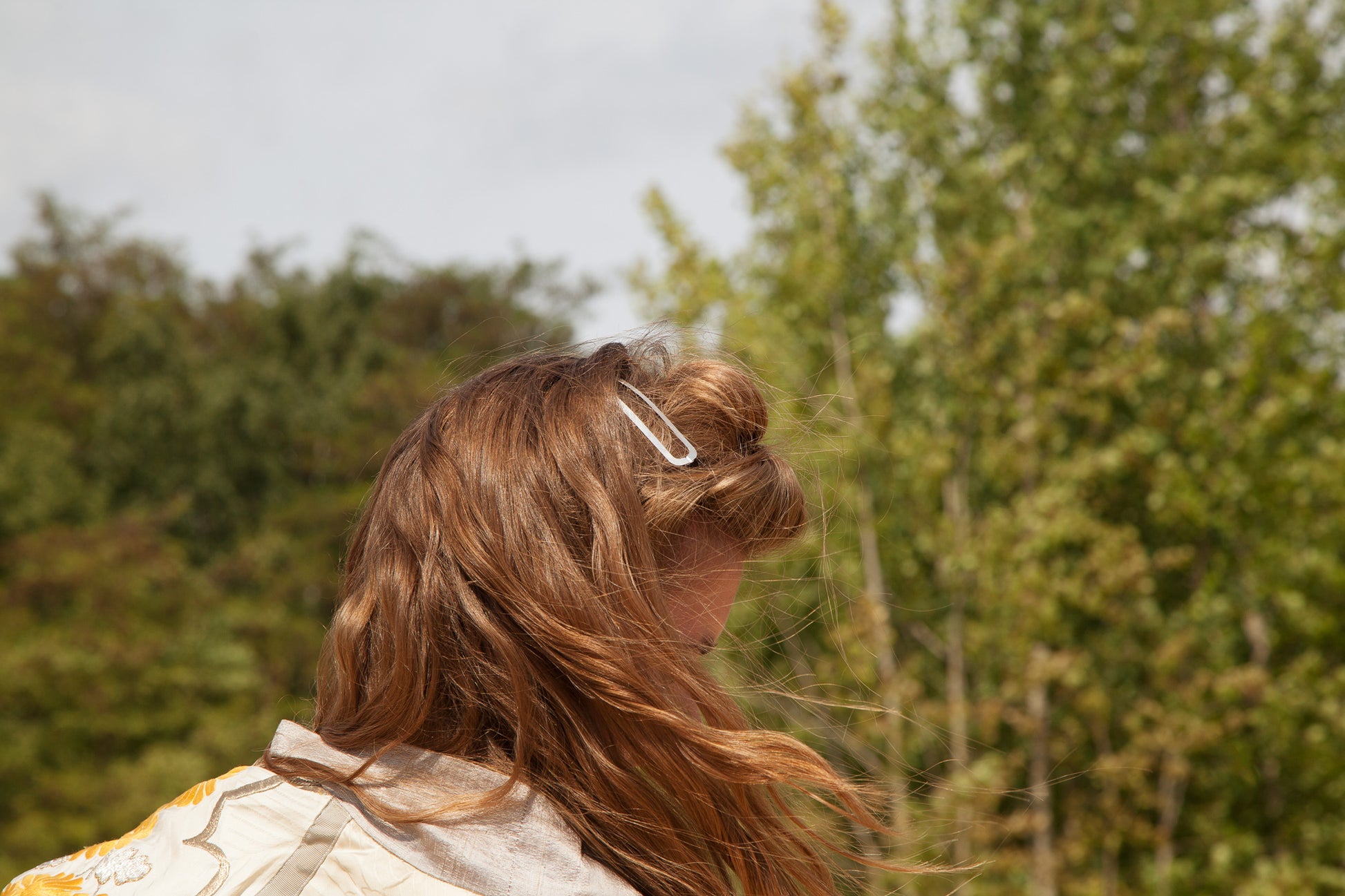 Wind-blown hair is kept in place with designer hair jewellery. ADA hair barrette by CLINQ